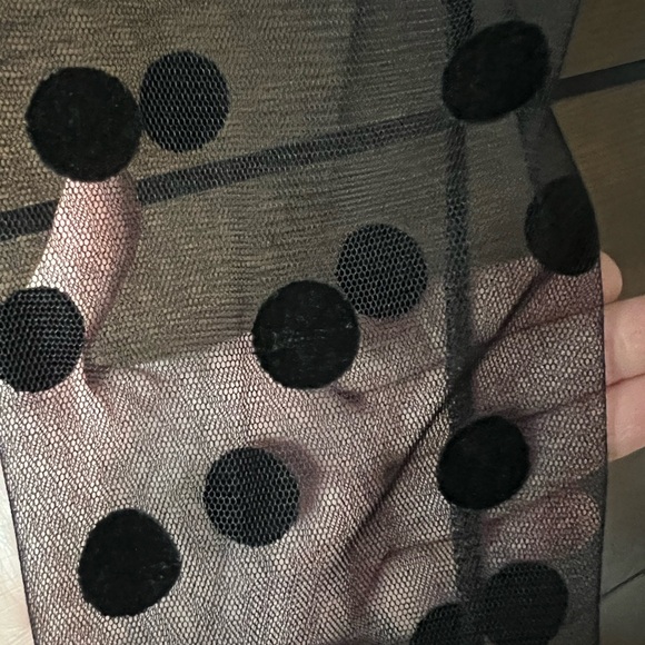 Zara Black Fitted Sheer Crop Blouse - Picture 2 of 5